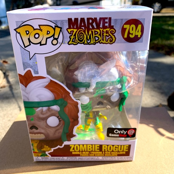 2021 Marvel Zombies “Zombie Rogue” from X-Men Game Stop Exclusive Funko Pop - Picture 1 of 7